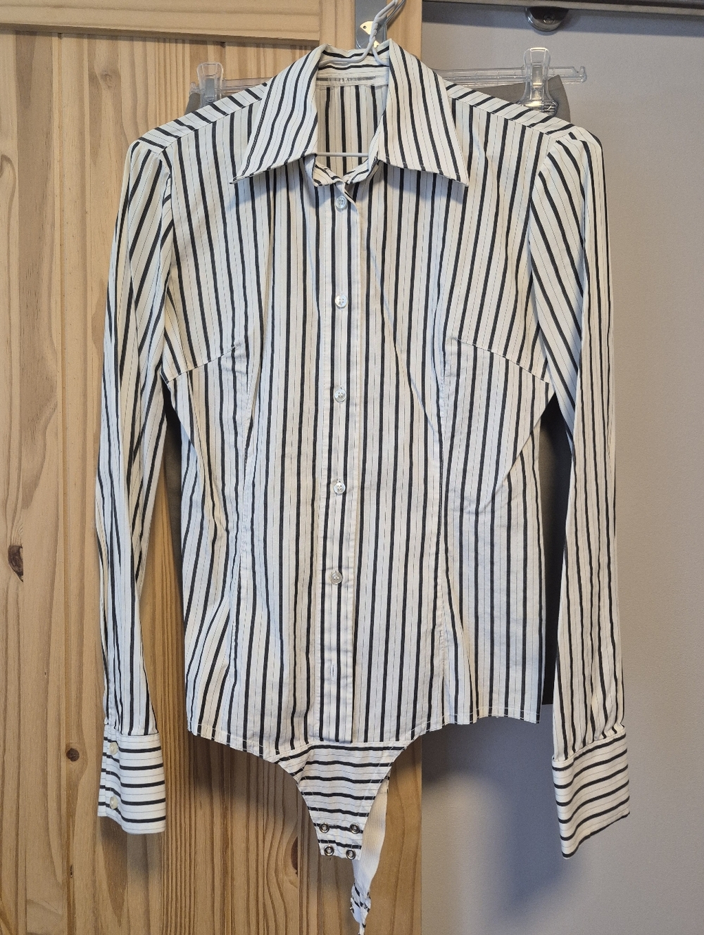 Classic Taupe Pencil Skirt Italy - Picture 16 of 16